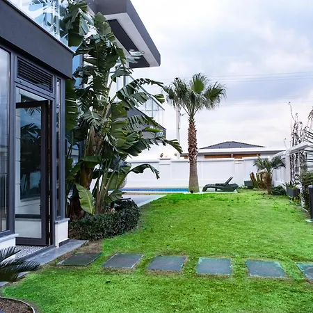 Вилла Sueper Havuzlu