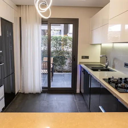 Sueper Havuzlu Кешме