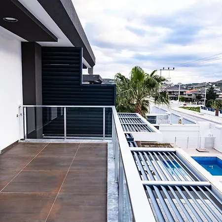 Sueper Havuzlu Кешме