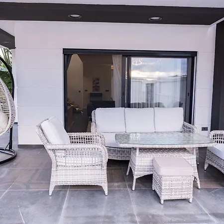 Sueper Havuzlu Вилла